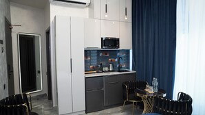 Sınıflandırılmamış resim, 150 üzerinden 5, düğme