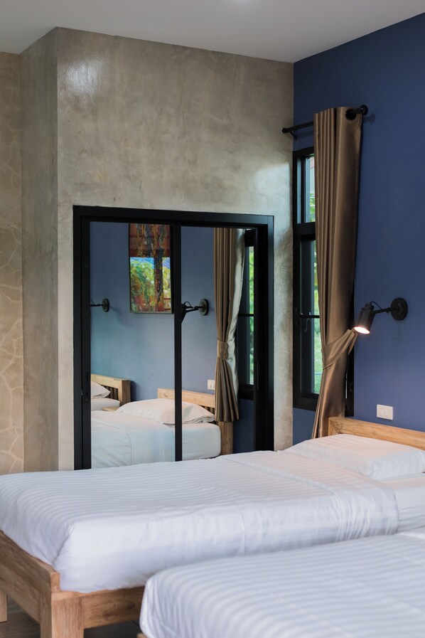 In-room safe, desk, laptop workspace, blackout curtains