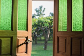 In-room safe, desk, laptop workspace, blackout curtains