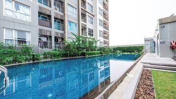 Apartemen, 2 kamar tidur, akses difabel, Boleh Merokok | Kolam renang | Kolam renang outdoor