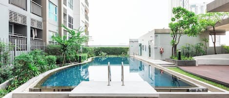 Apartamento, 2 habitaciones, accesible para personas con discapacidad, fumadores | Piscina | Una piscina al aire libre