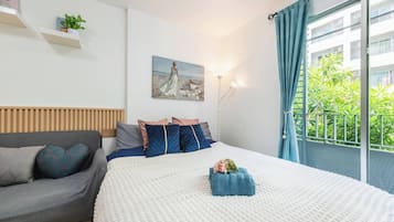Studio, Accessible, Smoking | 1 bedroom