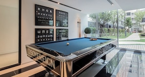 สตูดิโอ, หลายห้องนอน, พร้อมสิ่งอำนวยความสะดวกสำหรับผู้พิการ | ห้องเกม