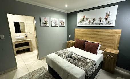 Standard Double or Twin Room | Desk, laptop workspace, iron/ironing board, free WiFi. Khayalami Hotel Ermelo