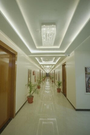Lobby - Knightz bridge (Faizabad)