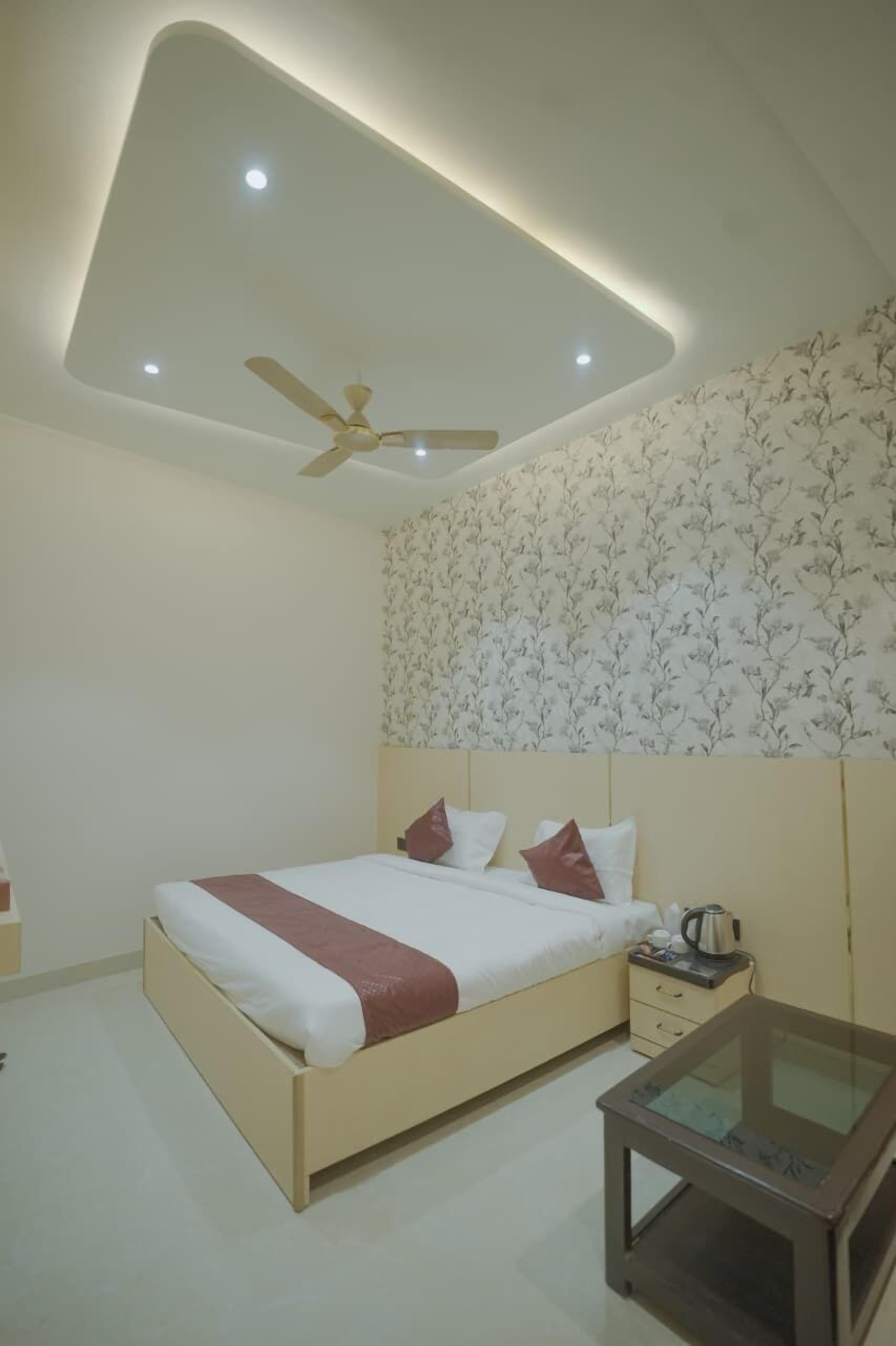 Deluxe Room | Free WiFi