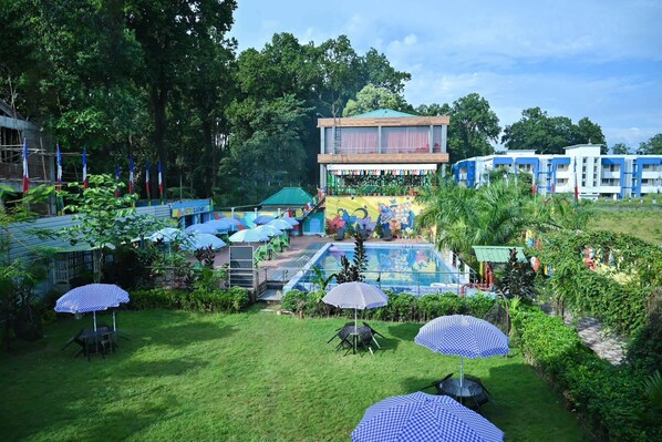 Outdoor pool