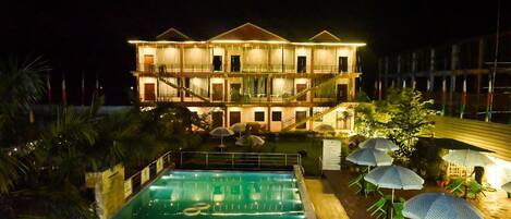 Front of property - evening/night