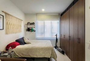 1 bedroom, iron/ironing board, WiFi, bed sheets