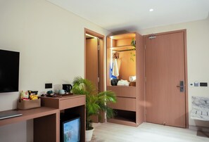 Superior Double Room, City View