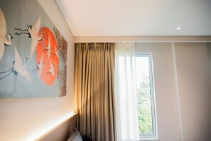 Deluxe Double Room, City View | In-room safe, desk, laptop workspace, blackout drapes - Minimaist - Varanasi City Centre (Varanasi)