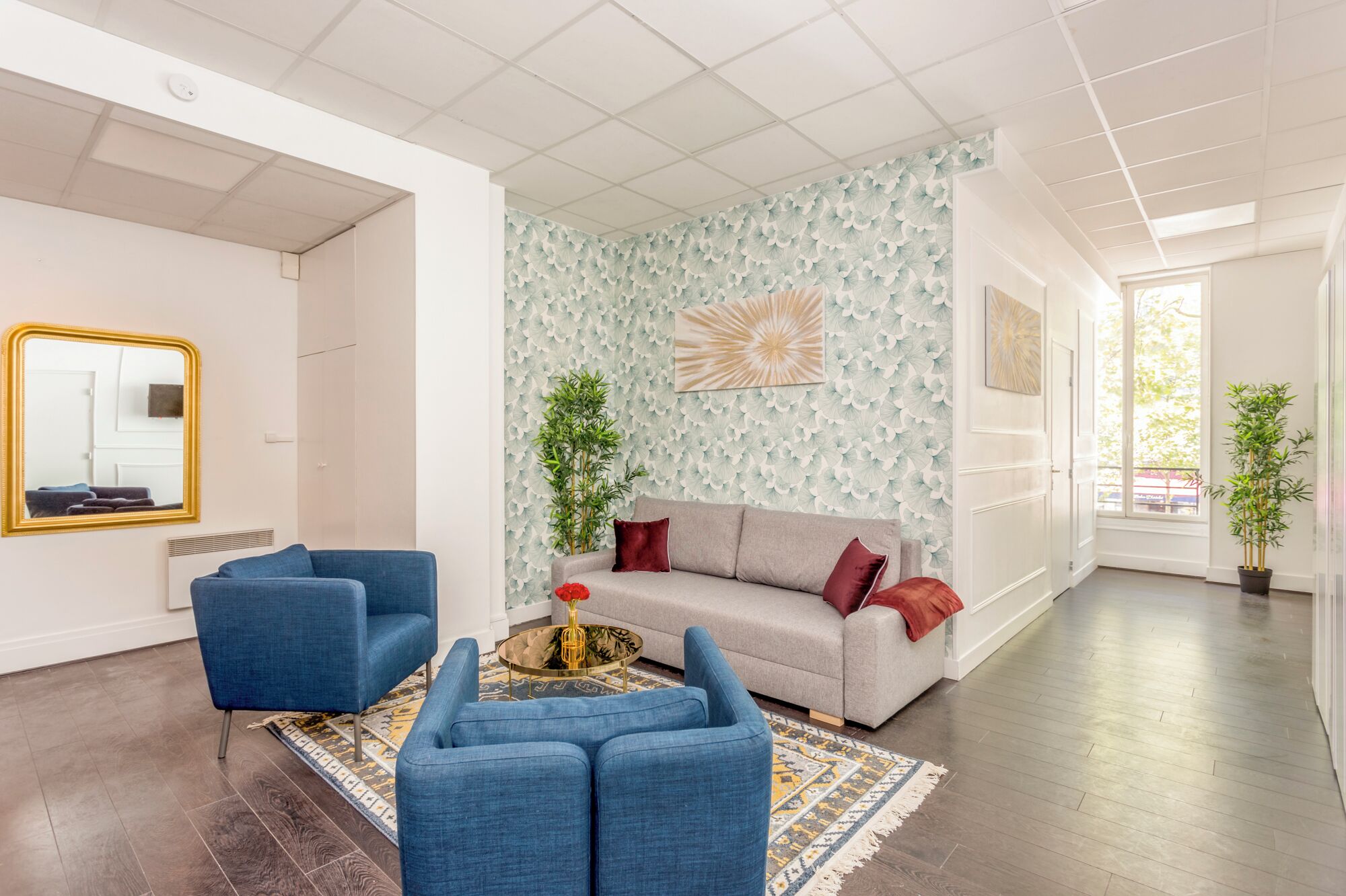 아파트, 시내 전망 | 거실 공간 | 케이블 채널 시청이 가능한 43인치 스마트 TV, 넷플릭스, 스트리밍 서비스