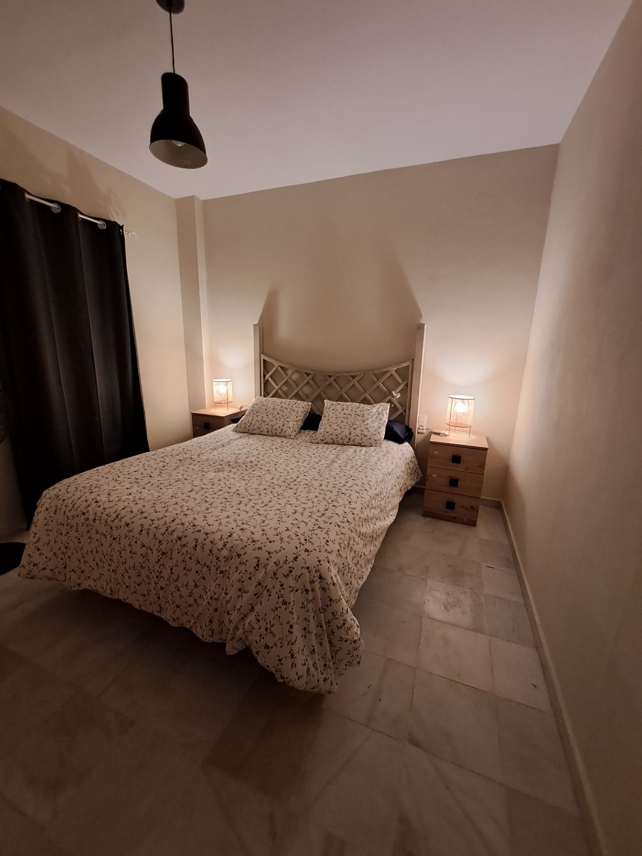 1 Schlafzimmer, Schreibtisch, Bügeleisen/Bügelbrett, kostenloses WLAN