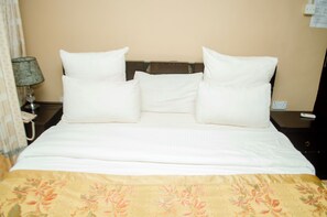 标准房, 1 张双人床 | 办公桌、笔记本电脑工作区、免费 WiFi