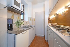 Standard House, Multiple Bedrooms, 2 Bathrooms (Casa Letizia) | Private kitchenette - Casa Letizia (Colico)