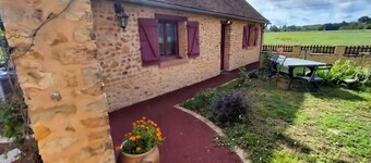 Country house, close to footpaths, 5km base de loisirs, 15mn Zoo