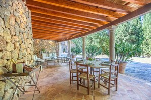 Restauration extérieure