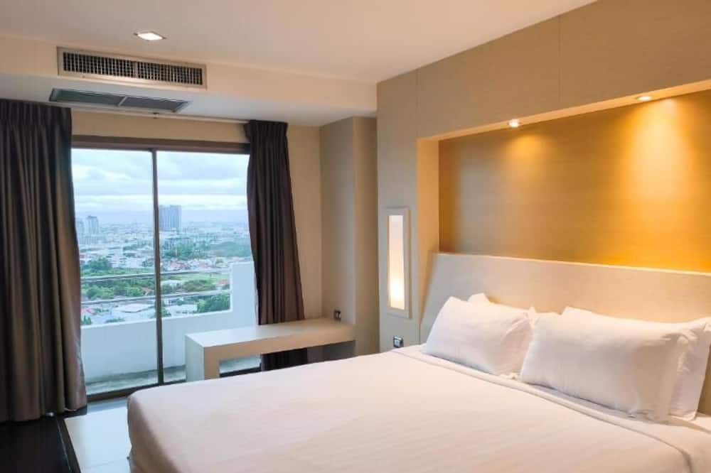 Avana Bangkok Hotel & Convention Centre