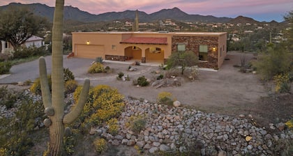 360° Mtn Views • Fireplace • Patio • Bird Watching