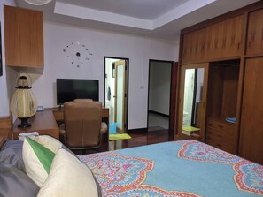 1 quarto, ferros/tábuas de passar roupa, acesso à internet