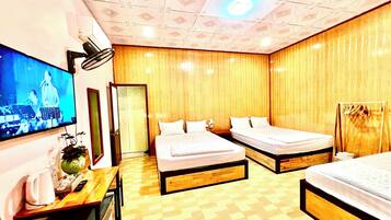 Family Triple Room, Balcony, Courtyard View