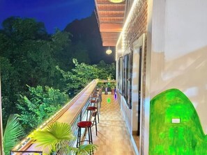 双人房, 阳台, 庭院景观 | 露台