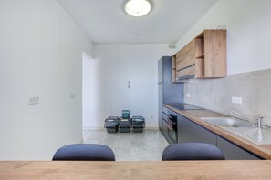Microwave, oven, stovetop