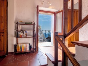 Interior - La Maison de Tobie by Interhome (Caprezzo)