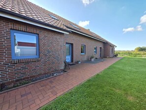 Exterior - Comfort holiday home Deichzauber Norddeich - Comfort holiday home Deichzauber in (Norddeich)