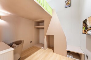 Habitación Confort doble | Escritorio, espacio para trabajar con un portátil, wifi gratis