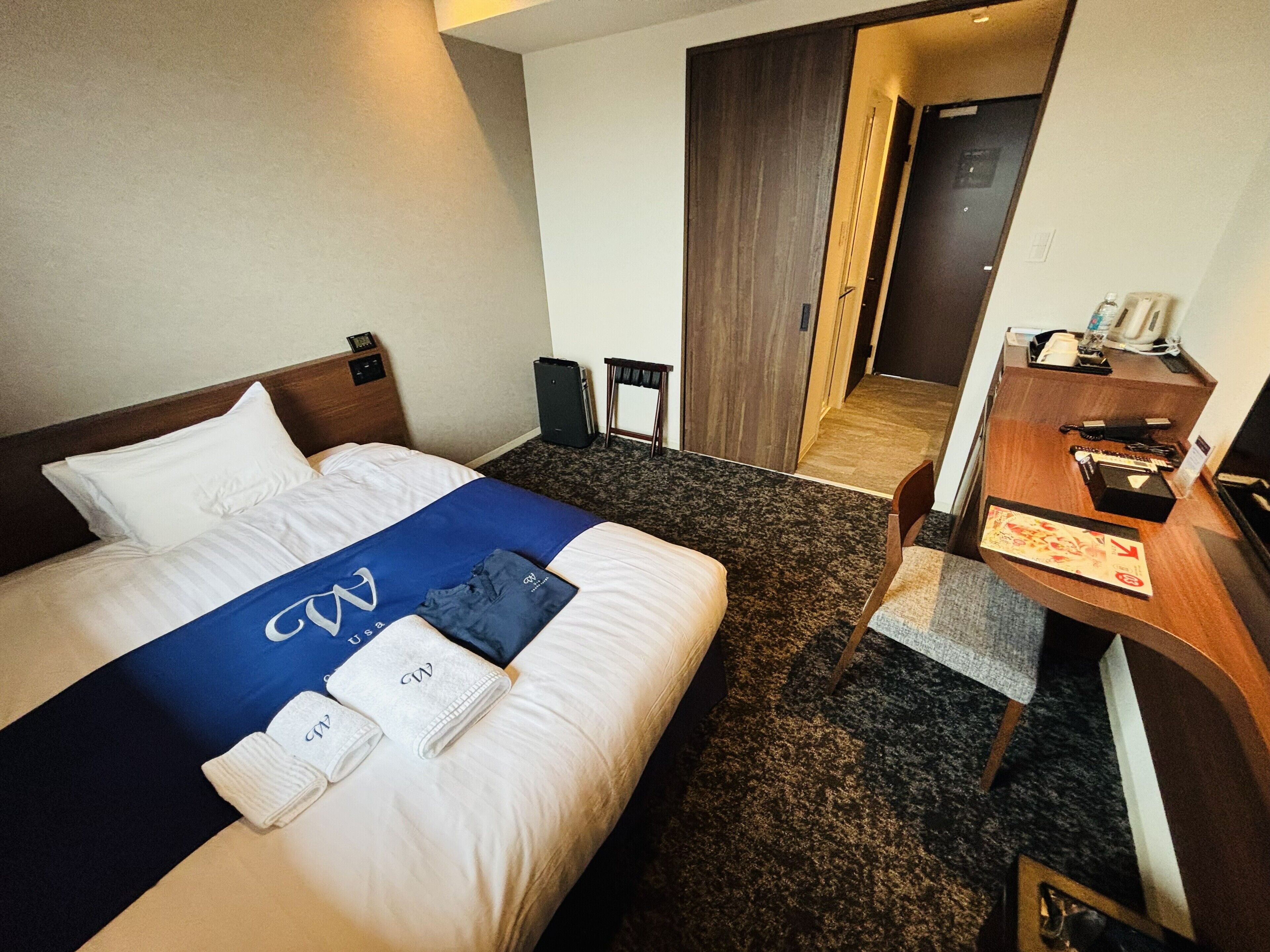 Double Room, Non Smoking | In-room safe, free WiFi