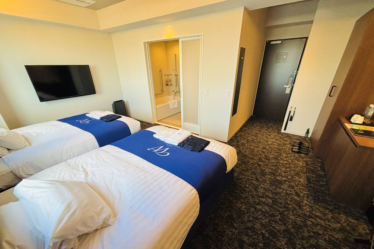 Twin Room, Non Smoking (Accessible) | In-room safe, WiFi (free)