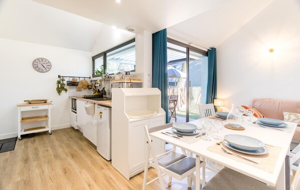 Dining - Maison accès plage direct (Meschers-sur-Gironde)