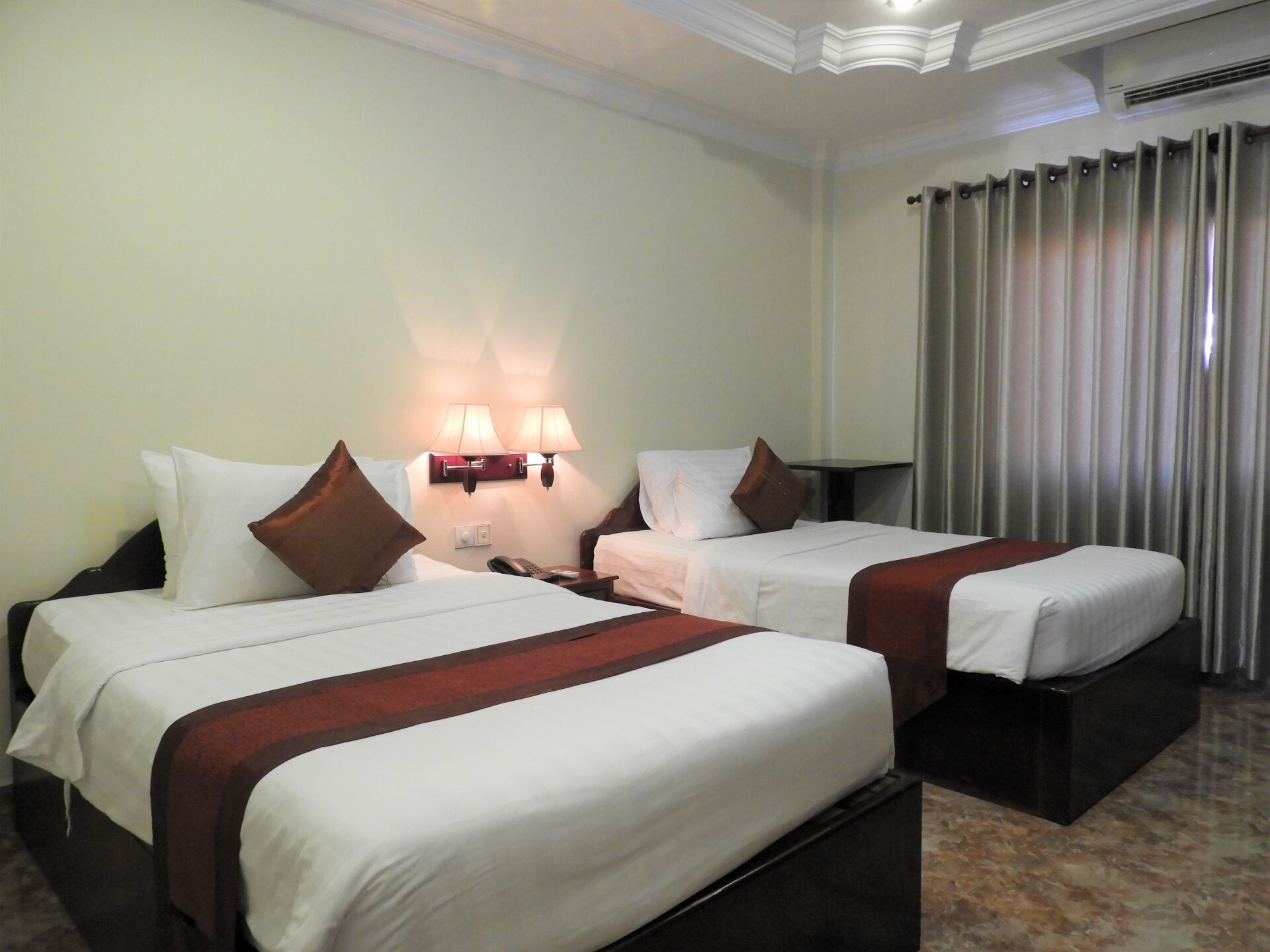 Double Room, 2 Double Beds