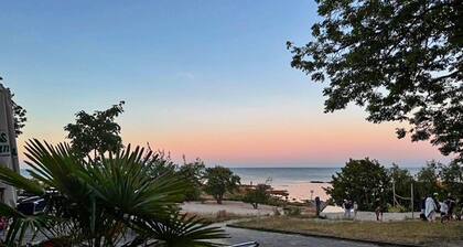 Amazing home in Svaneke with WiFi