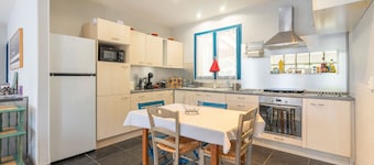 Holiday Home âLe Tertre Camillacâ with Private Garden, Balcony & Wi-Fi