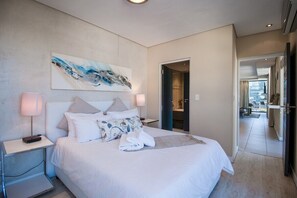2 chambres, fer et planche à repasser, Wi-Fi, literie fournie