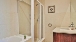 Towels - Fountain Suites 901 by Ctha (Cape Town)