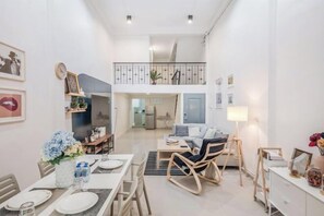 Cots/infant beds - Bangkok Group Haven - 6BR Bangchak BTS 12 sleeps (Bangkok)