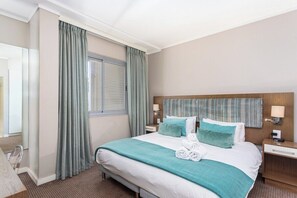 1 quarto, ferros/tábuas de passar roupa, Wi-Fi, roupa de cama