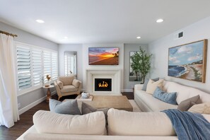 Smart TV, fireplace, offices