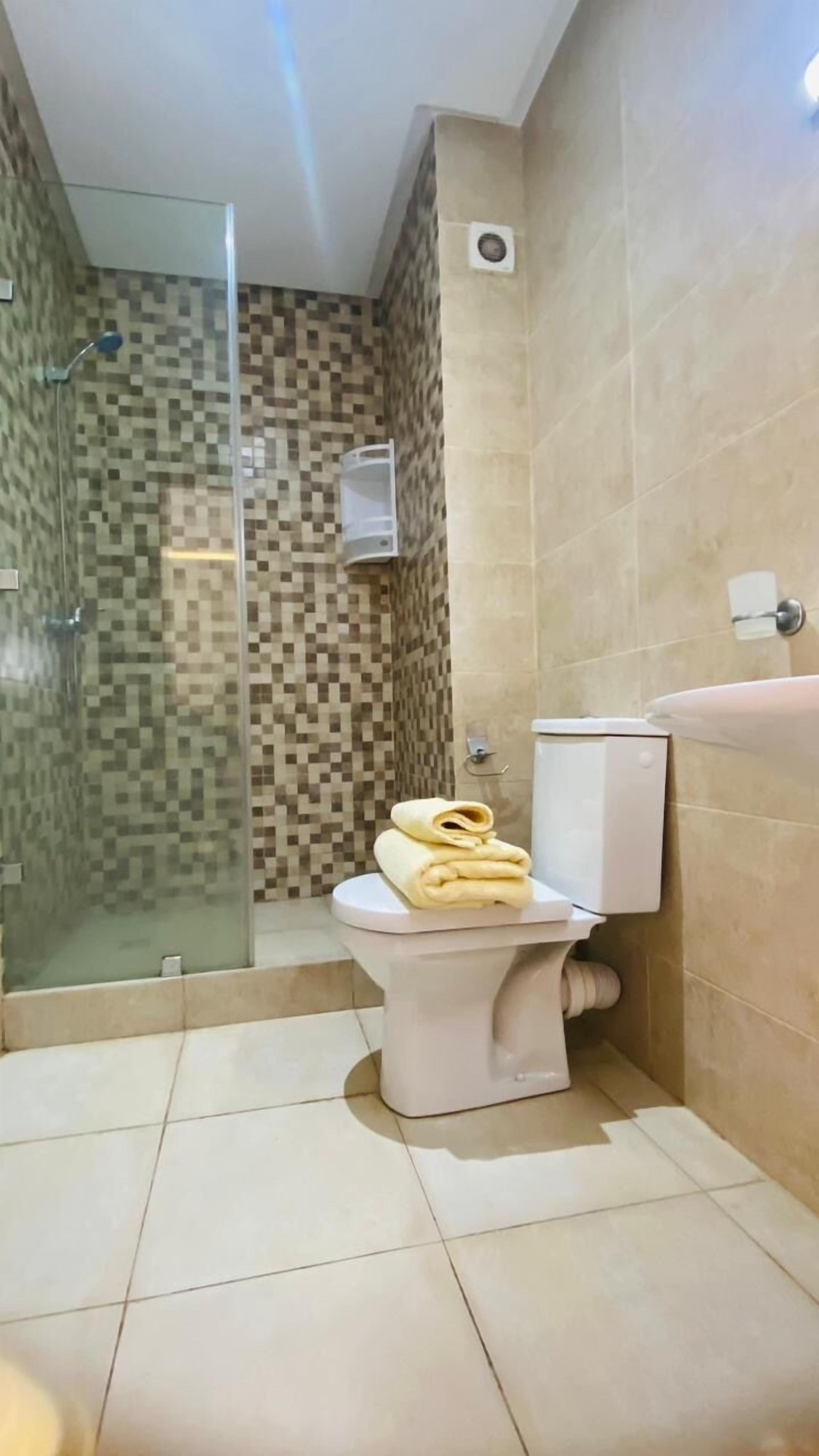 Apartment, Balcony | Bathroom