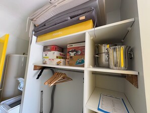 Interior - House in quiet area St palais sur mer - sleeps 8 (Saint-Palais-sur-Mer)