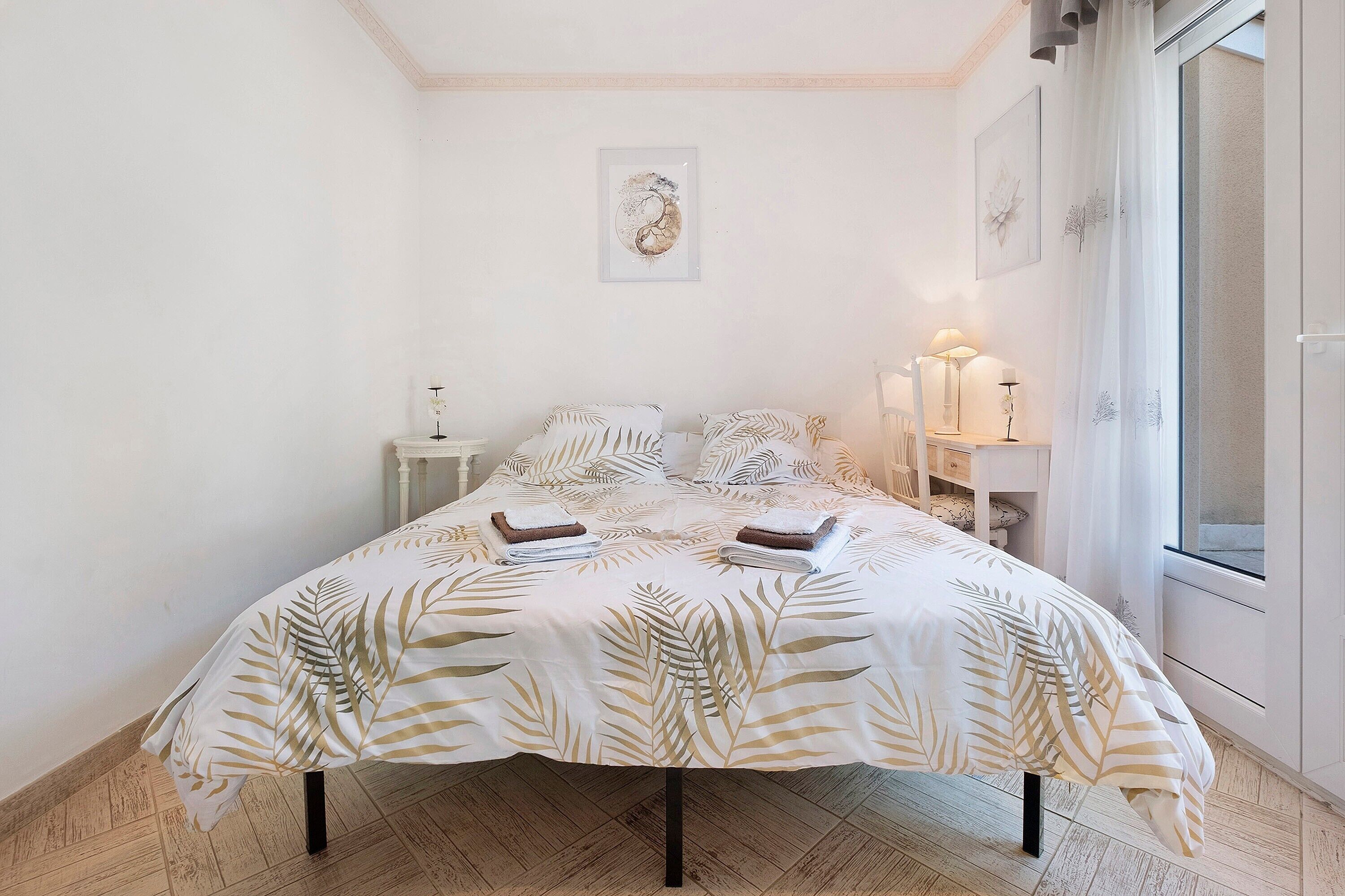 3 bedrooms, WiFi, bed sheets