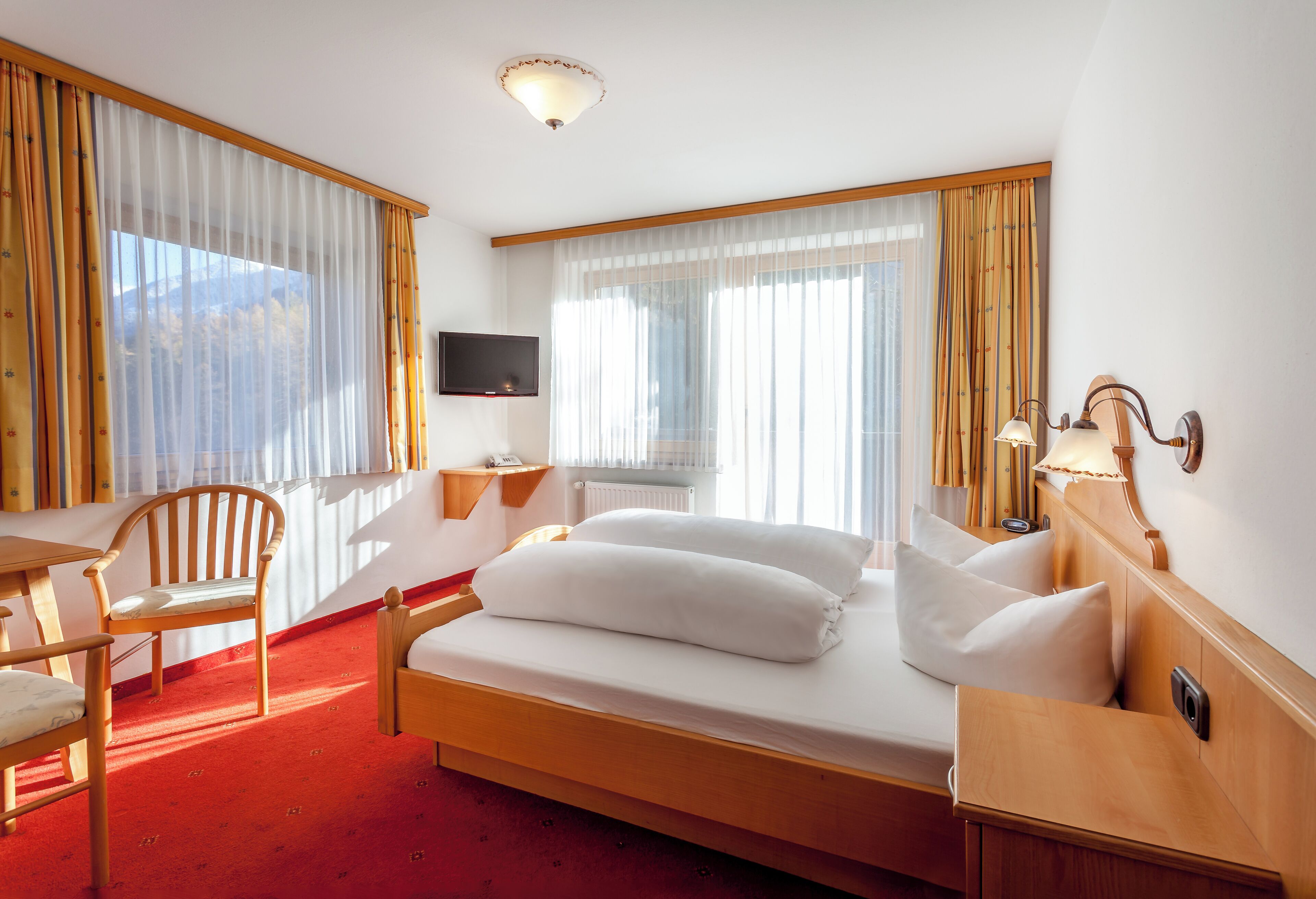 Economy Double Room, Balcony, Mountain View | Free WiFi