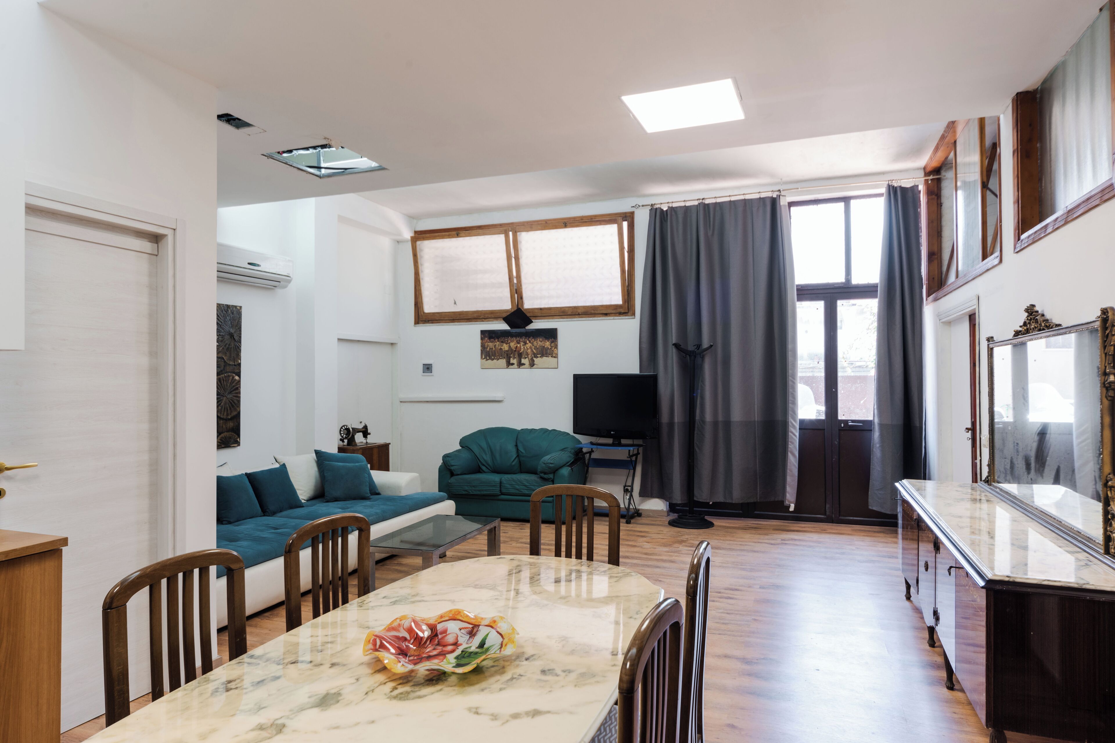 Apartamento, 1 cama Queen e sof á-cama | Sala de jantar