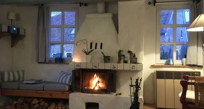 Historic vacation home Kieke Wiet with large garden and terrace near Greetsiel