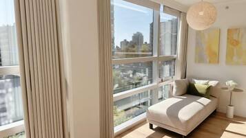 Cots/infant beds