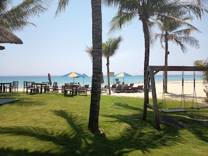 Am Strand, kostenloser Shuttle zum Strand