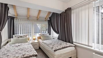 3 camere, Wi-Fi, lenzuola